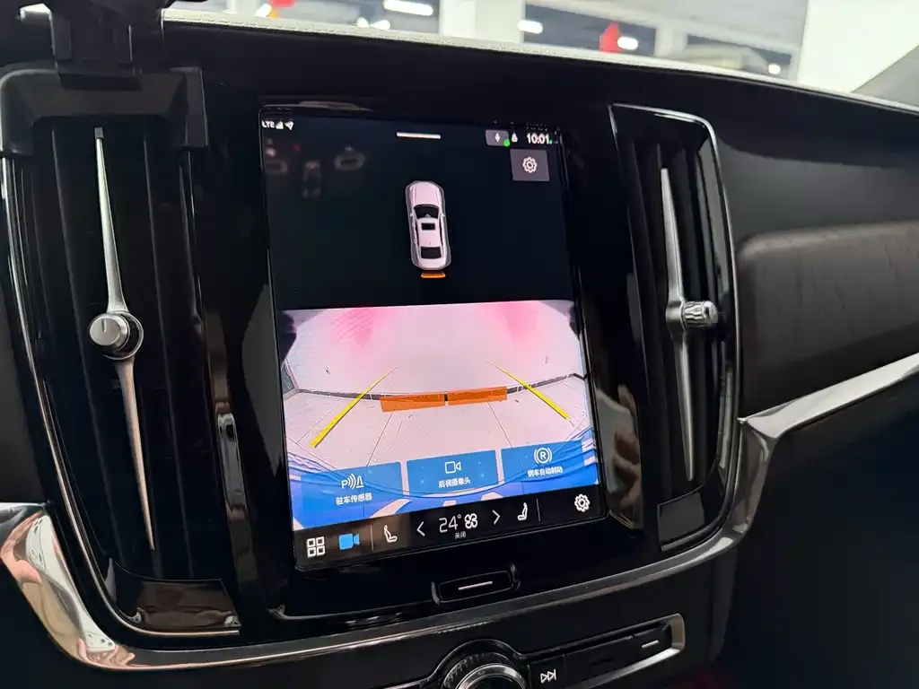 Volvo S90 2023 из CN, фото 7