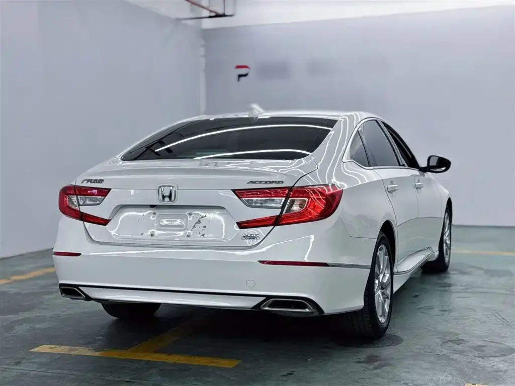 Honda Accord 2021 из CN, фото 10