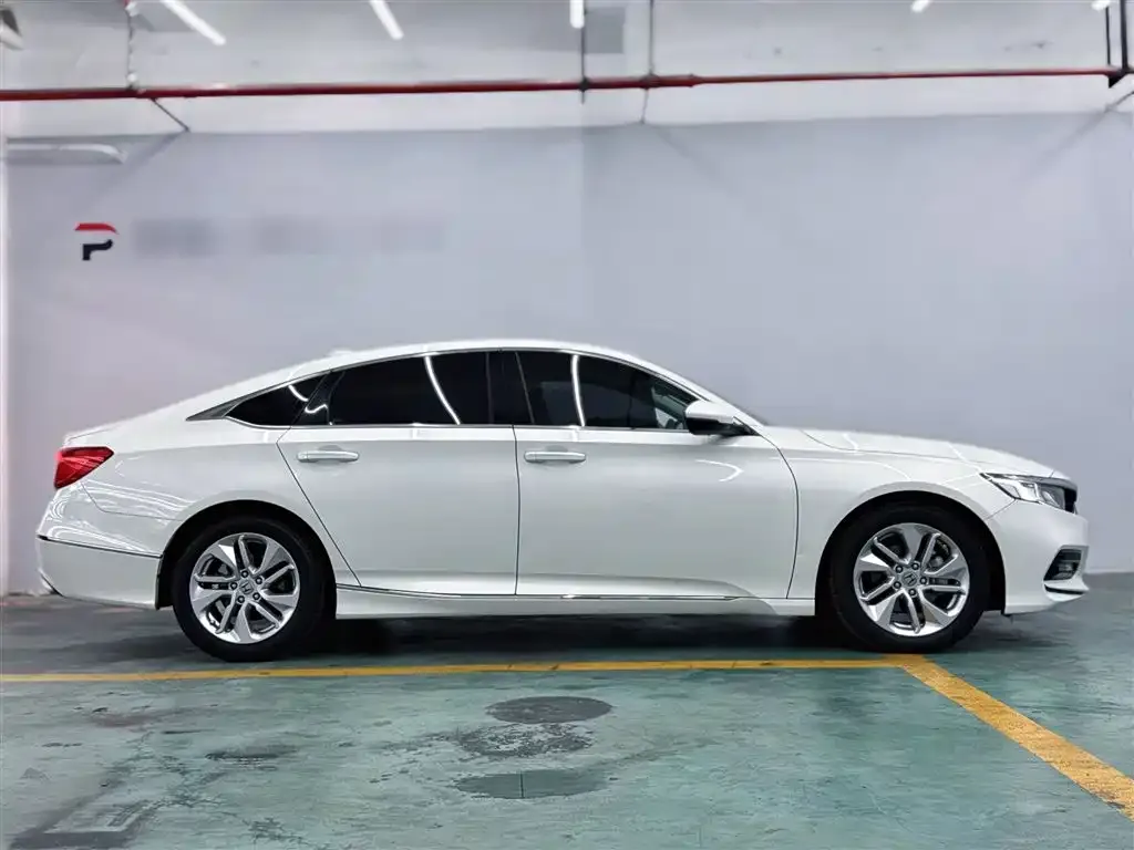 Honda Accord 2021 из CN, фото 7