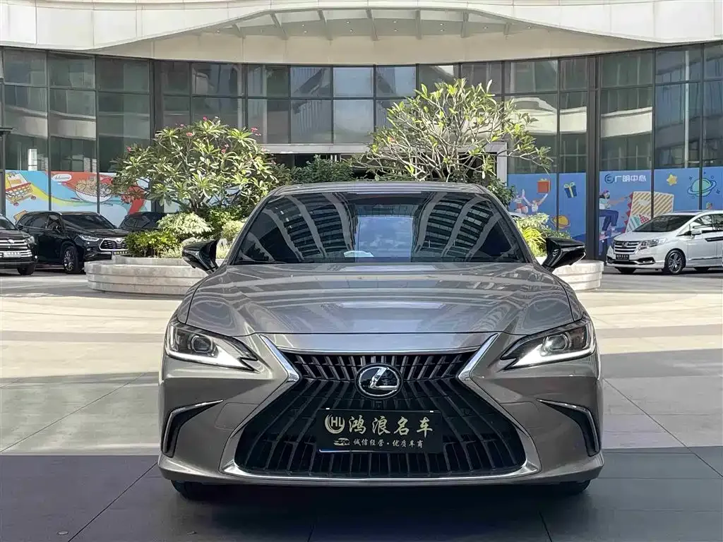 Lexus ES 2024 из CN, фото 2