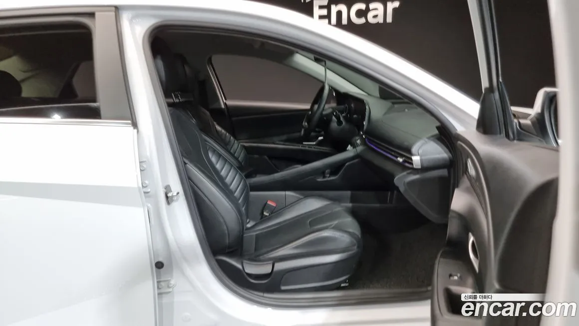 Hyundai AVANTE 2021 из KR, фото 10