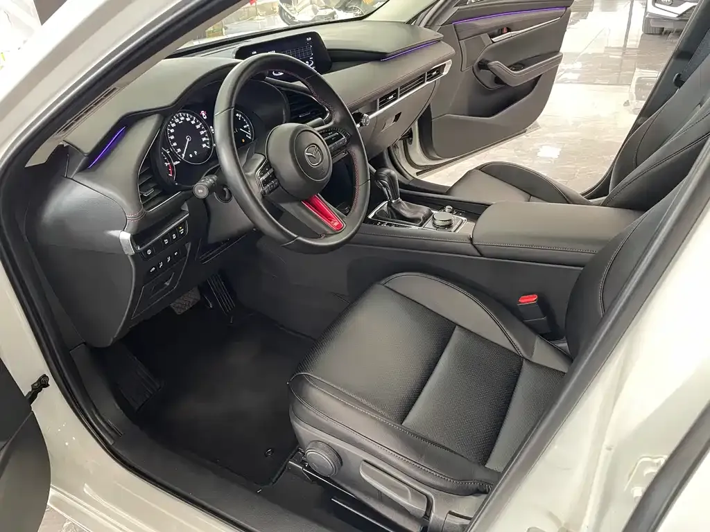 Mazda 3 Axela 2022 из CN, фото 5