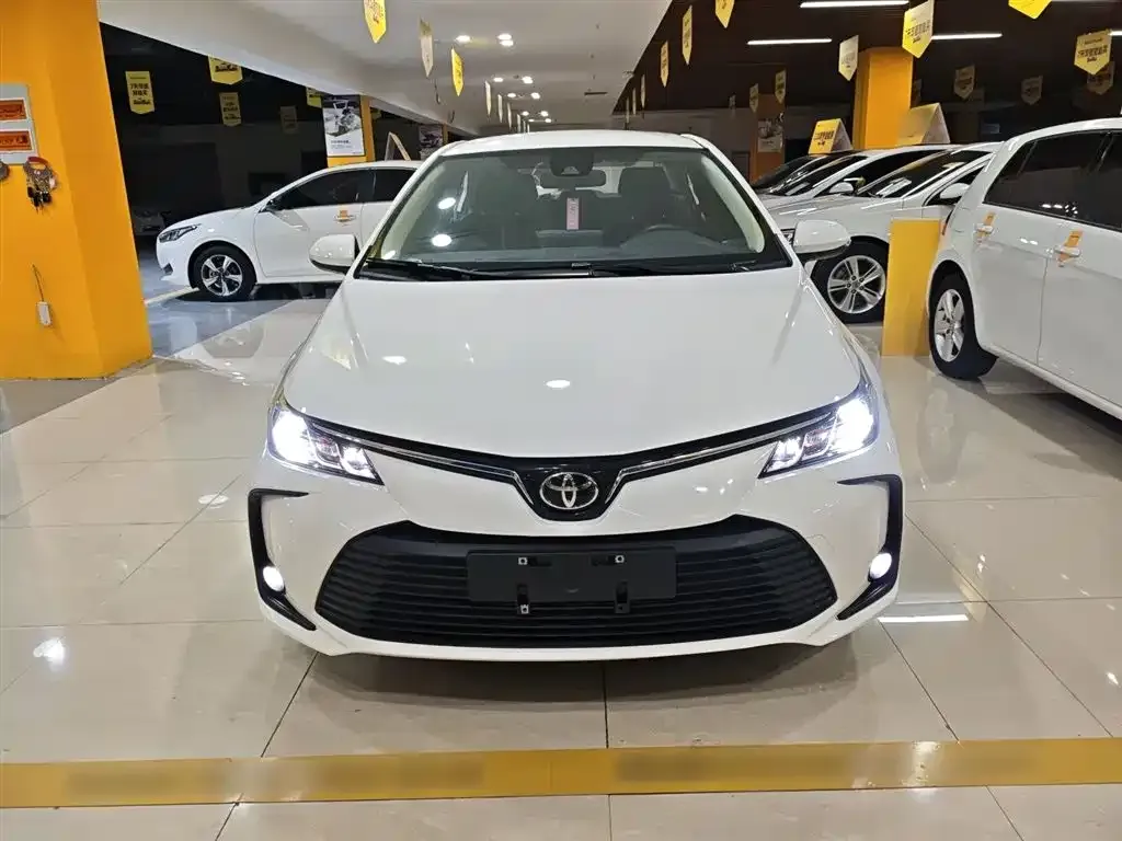 Toyota Corolla 2024 из CN, фото 3