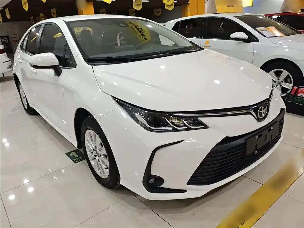 Toyota Corolla 2024 из CN, фото 4