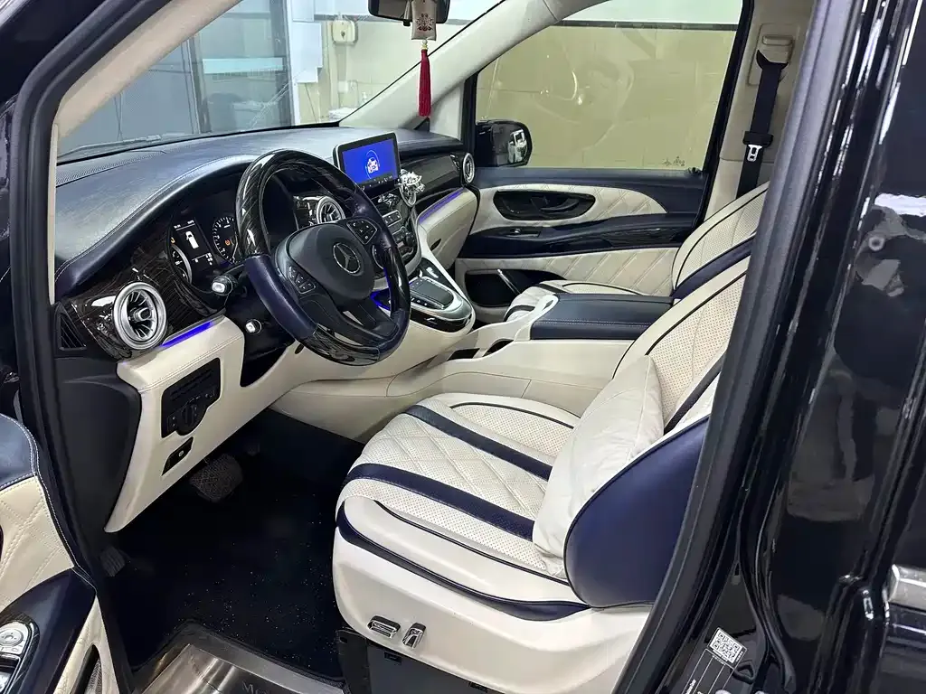 Mercedes-Benz Vito 2021 из CN, фото 7