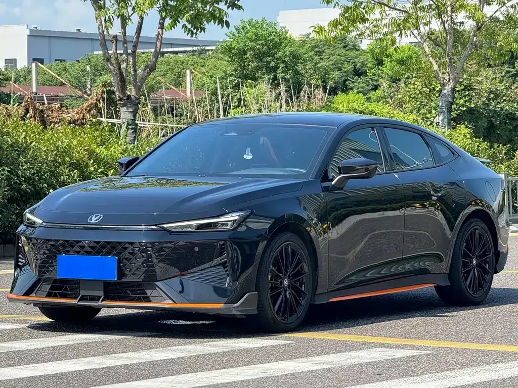 Changan UNI-V 2024 из CN, фото 1