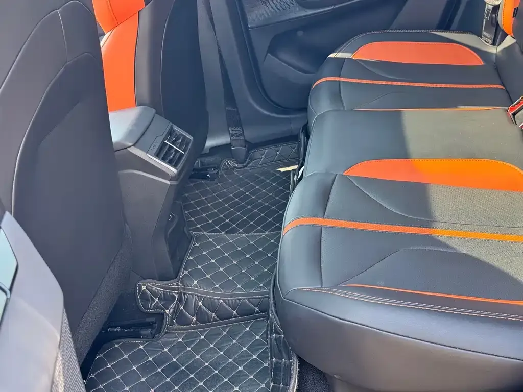 Changan UNI-V 2024 из CN, фото 7