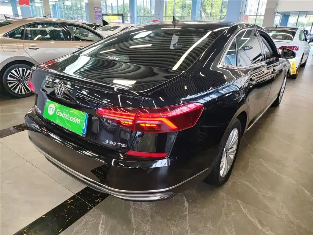 Volkswagen Passat 2021 из CN, фото 7