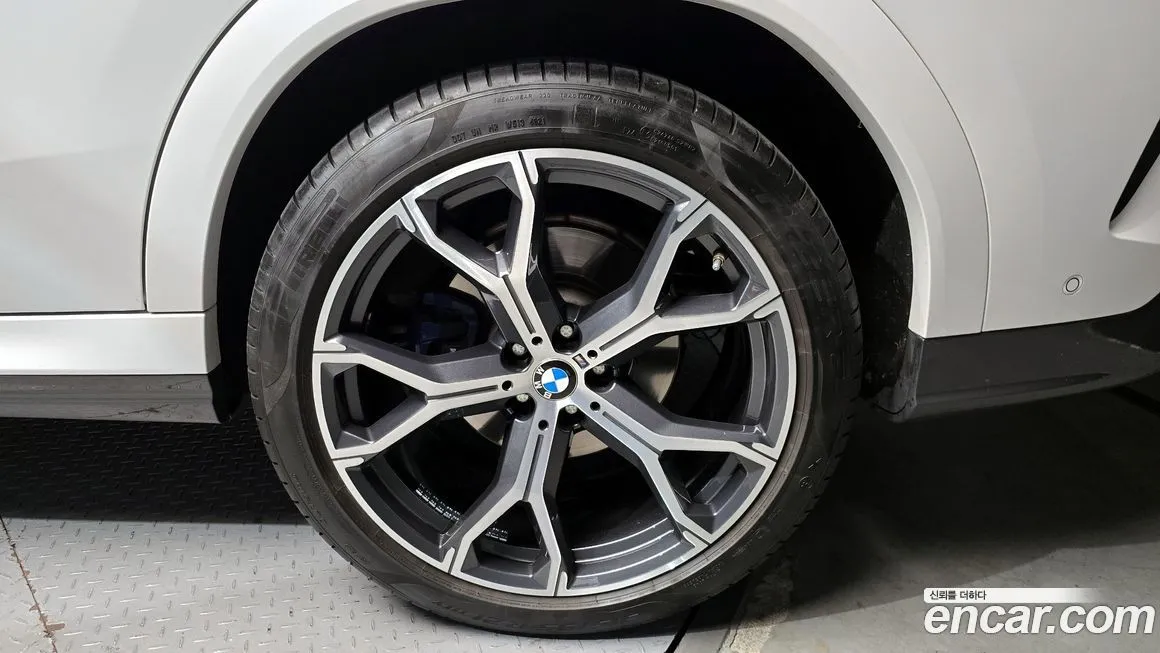 BMW X6 2022 из KR, фото 5