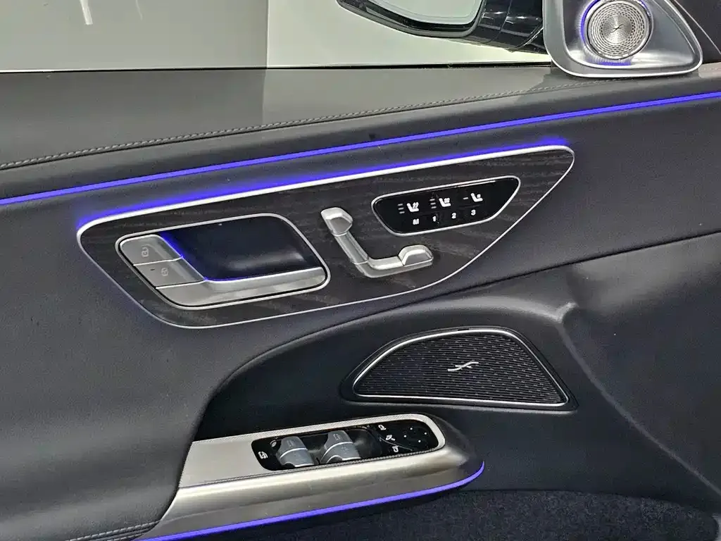 Mercedes-Benz E-Class 2024 из CN, фото 7