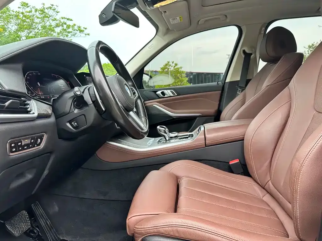 BMW X5 (Import) 2021 из CN, фото 2