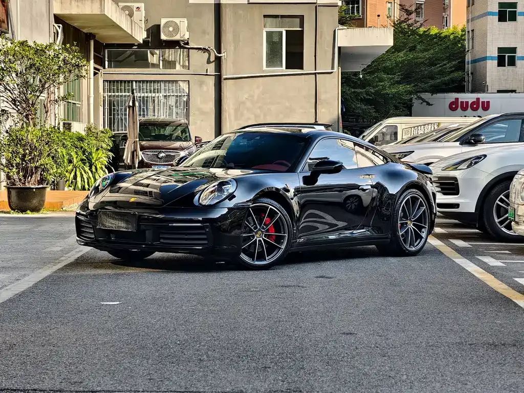Porsche 911 2021 из CN, фото 1