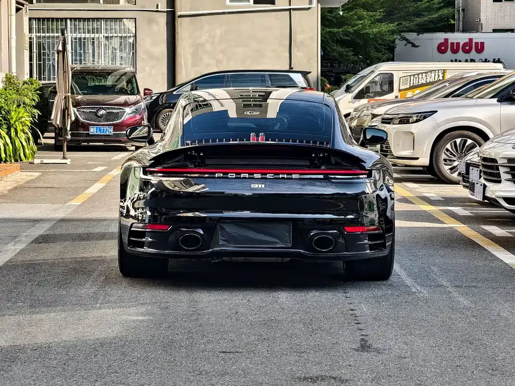 Porsche 911 2021 из CN, фото 4