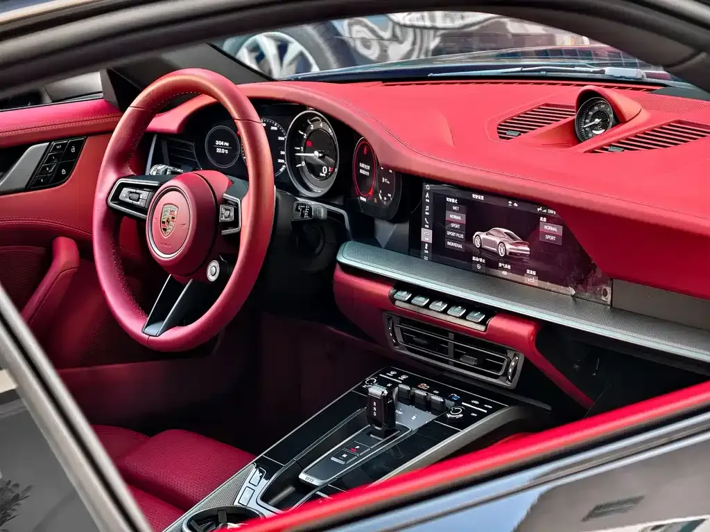 Porsche 911 2021 из CN, фото 9