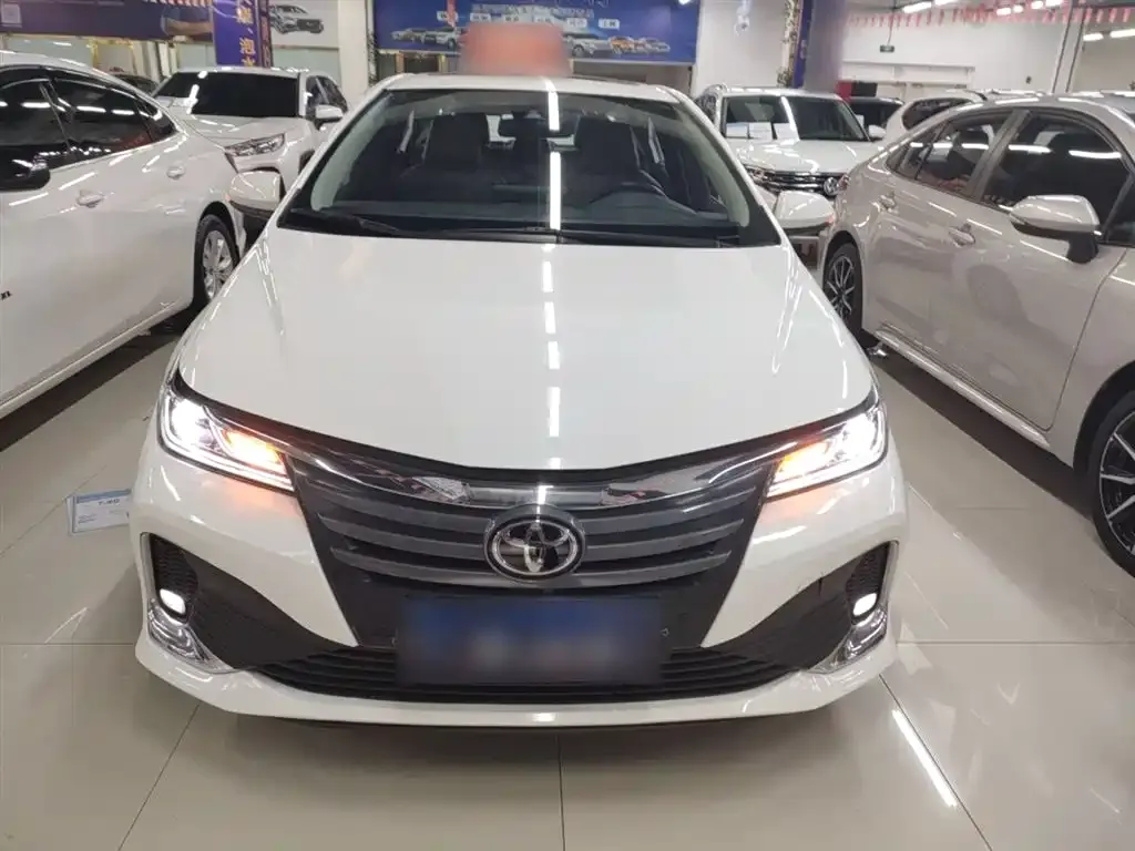 Toyota Allion — фото 3