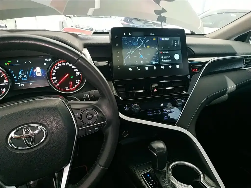 Toyota Camry 2022 из CN, фото 10