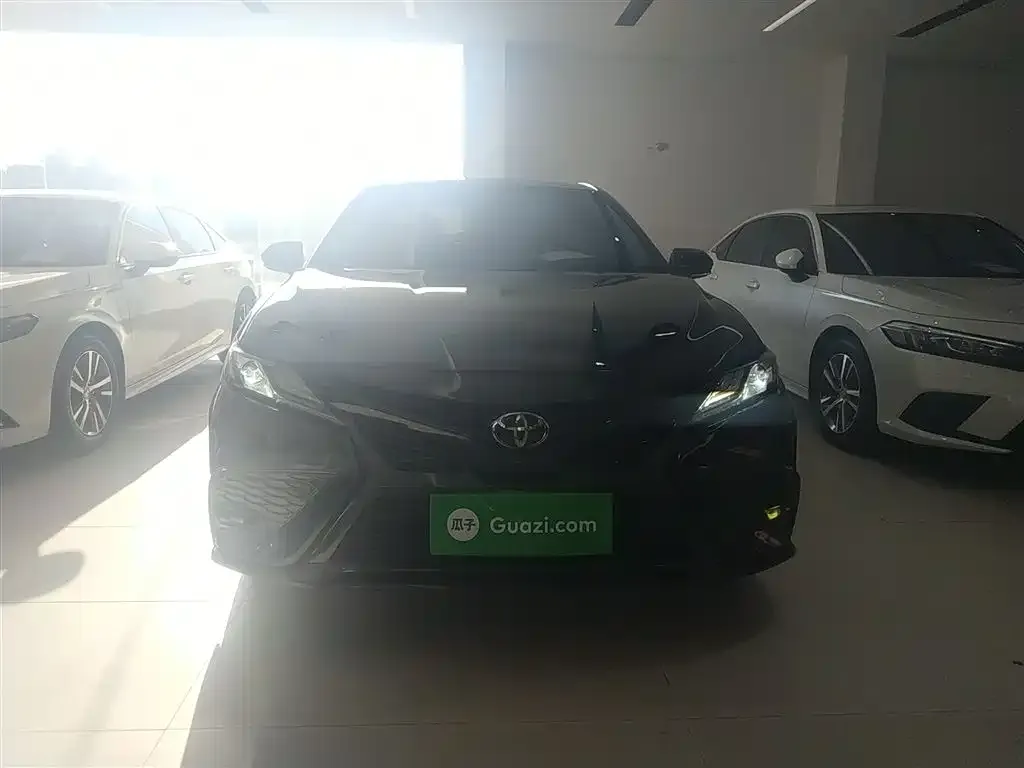 Toyota Camry 2022 из CN, фото 3
