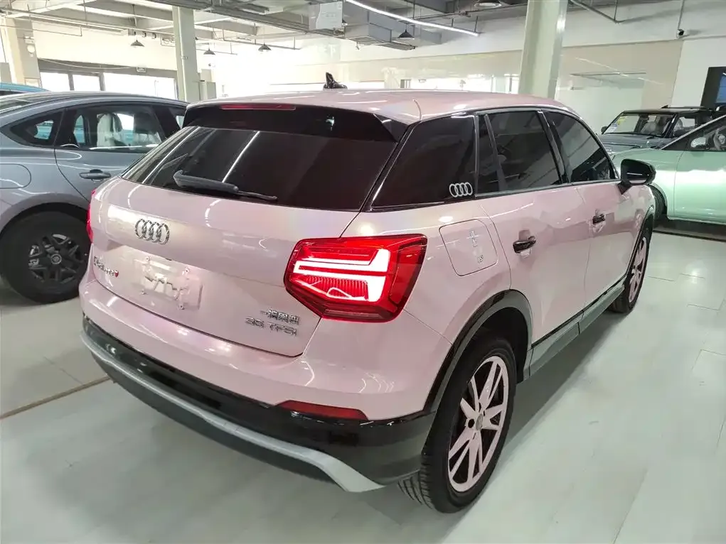 Audi Q2L 2021 из CN, фото 7