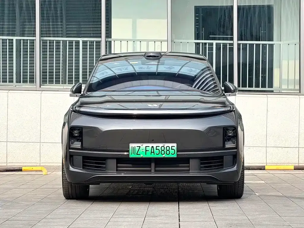 Li Auto L8 2025 из CN, фото 2