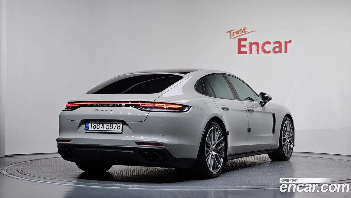 Porsche Panamera 2023 из KR, фото 2