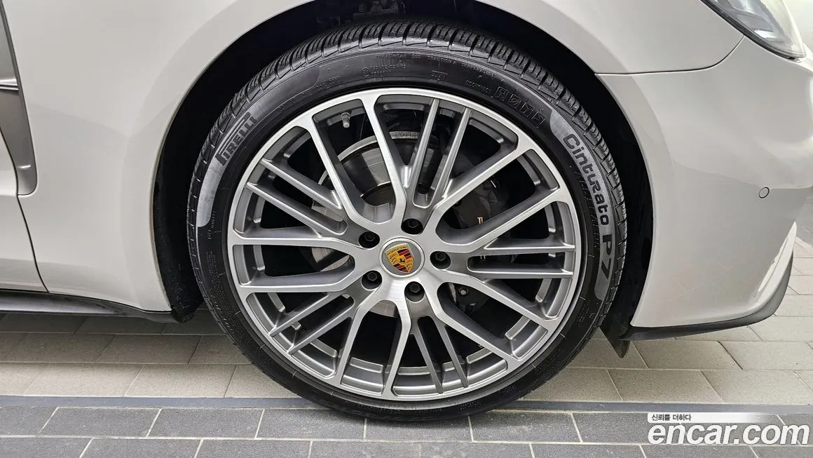 Porsche Panamera 2023 из KR, фото 5