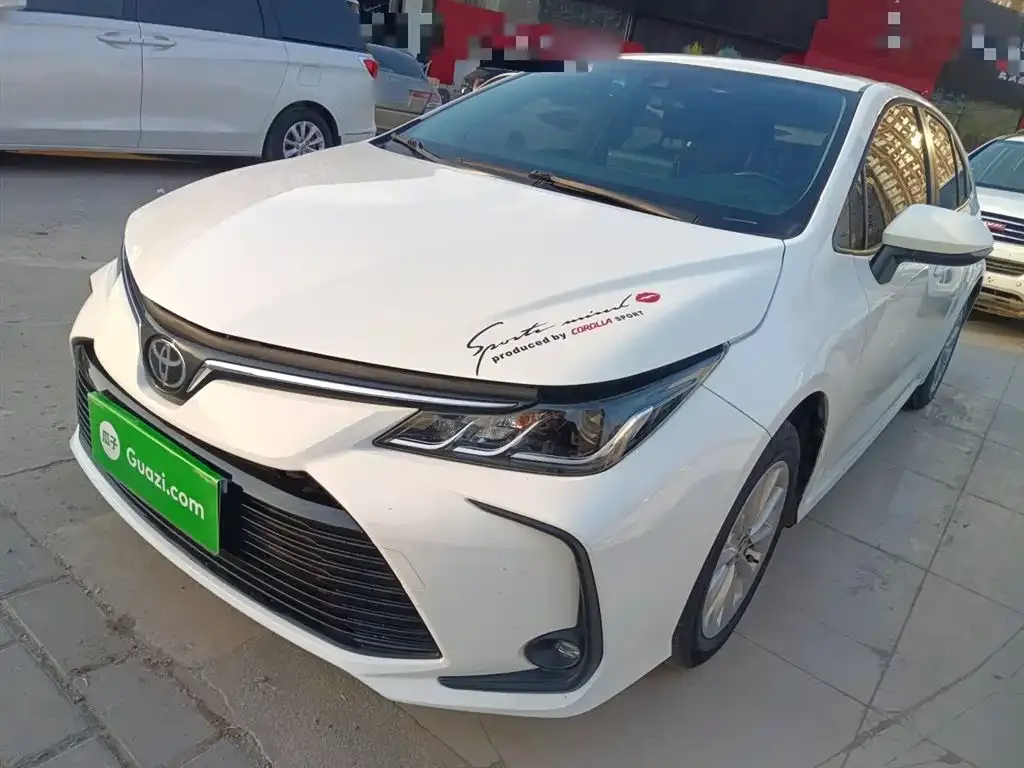 Toyota Corolla 2023 из CN, фото 2