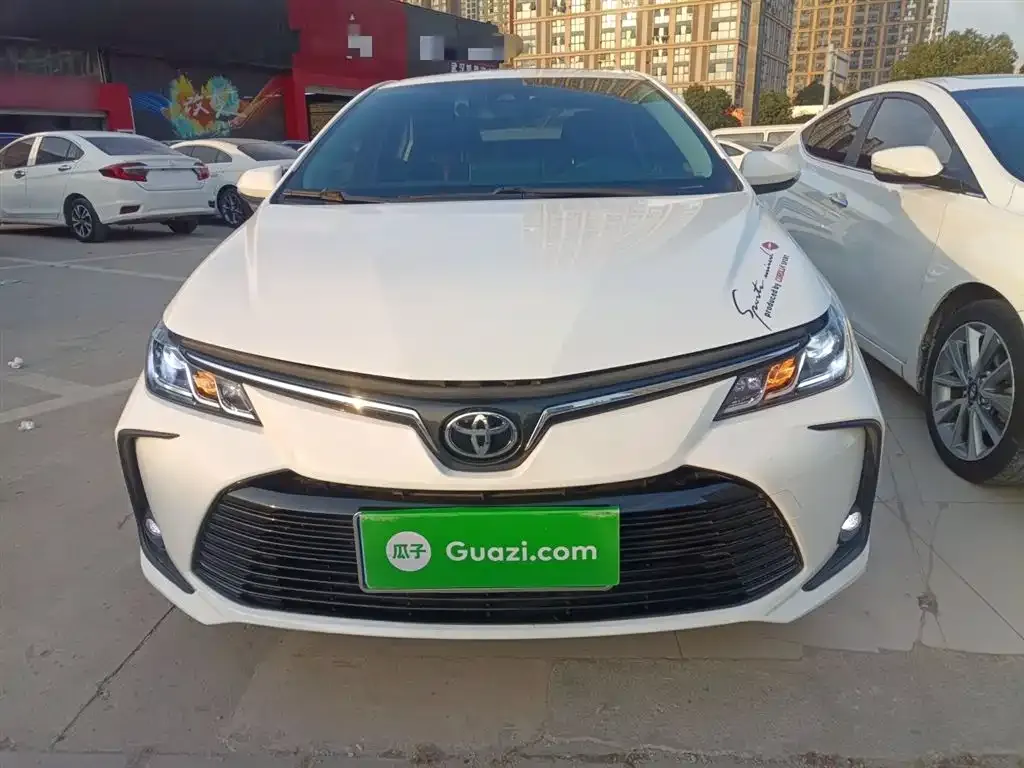 Toyota Corolla 2023 из CN, фото 3