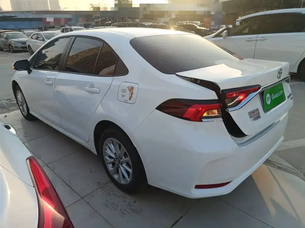 Toyota Corolla 2023 из CN, фото 5