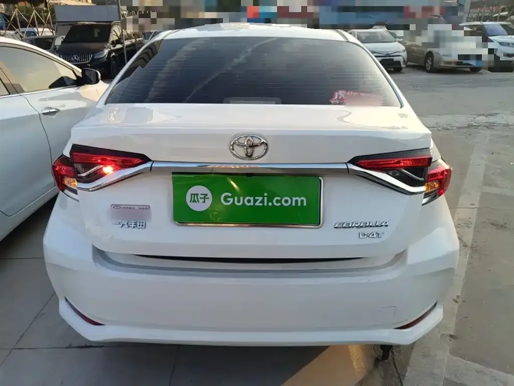 Toyota Corolla 2023 из CN, фото 6