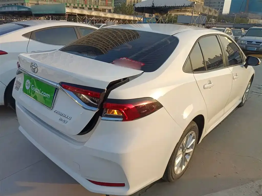Toyota Corolla 2023 из CN, фото 7