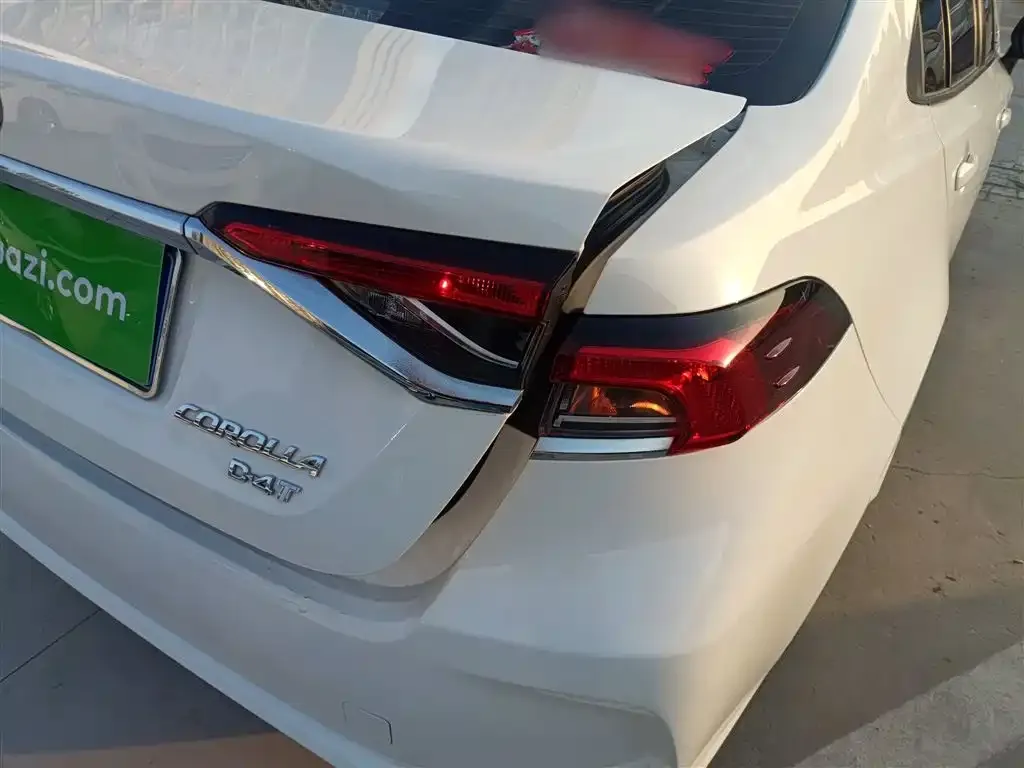 Toyota Corolla 2023 из CN, фото 8
