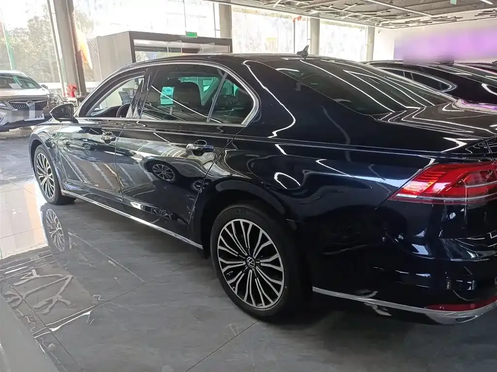 Volkswagen Phideon 2021 из CN, фото 5