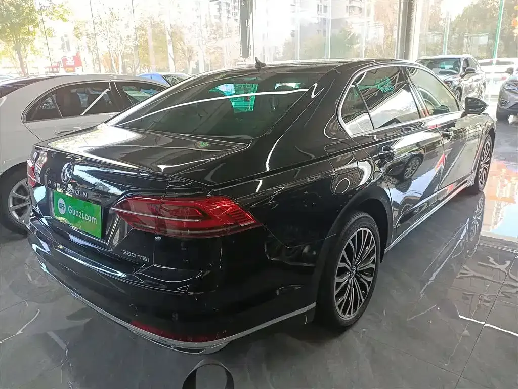 Volkswagen Phideon 2021 из CN, фото 7