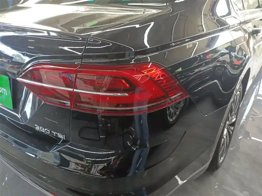 Volkswagen Phideon 2021 из CN, фото 8