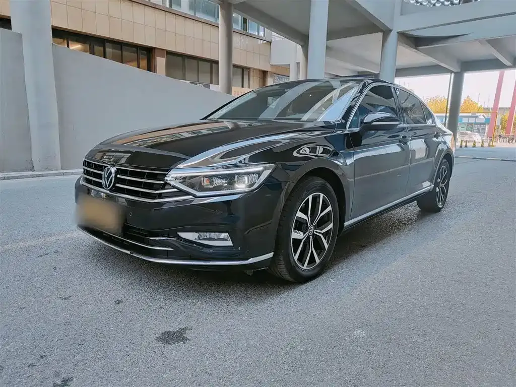 Volkswagen Magotan 2022 из CN, фото 3