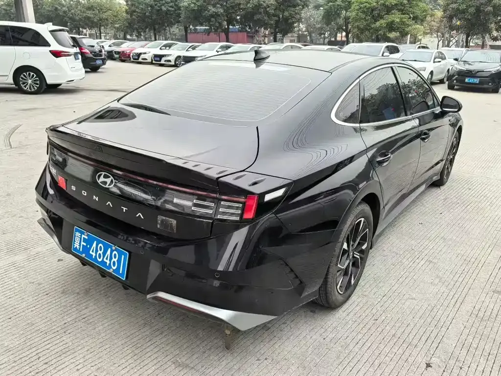 Hyundai Sonata — фото 3