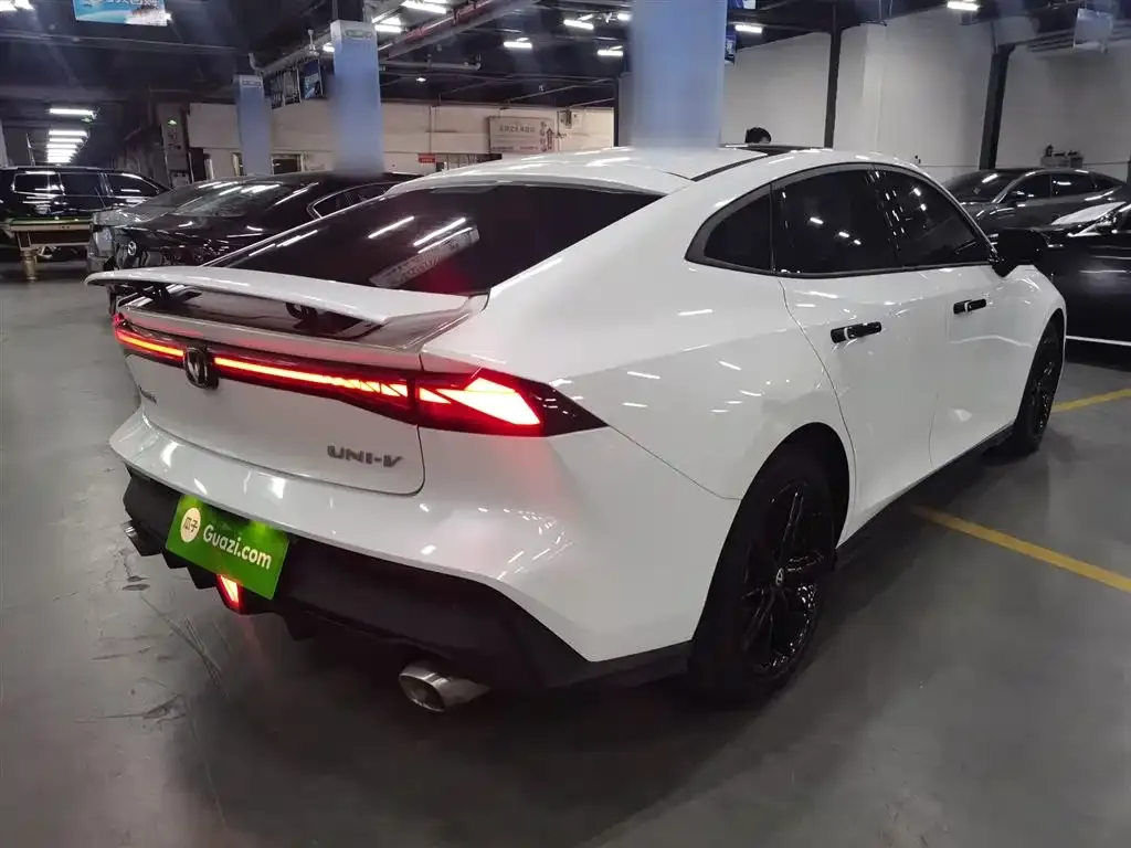 Changan UNI-V 2024 из CN, фото 7