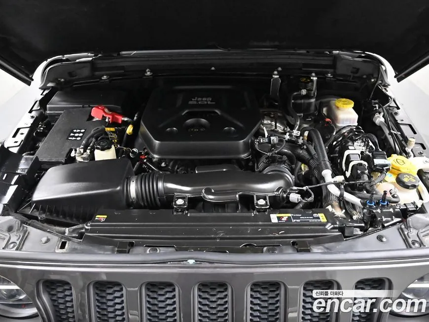 Jeep Wrangler 2021 из KR, фото 6