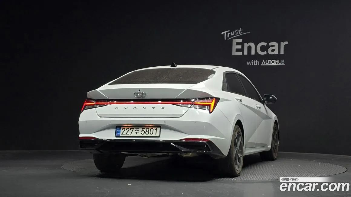 Hyundai AVANTE — фото 4