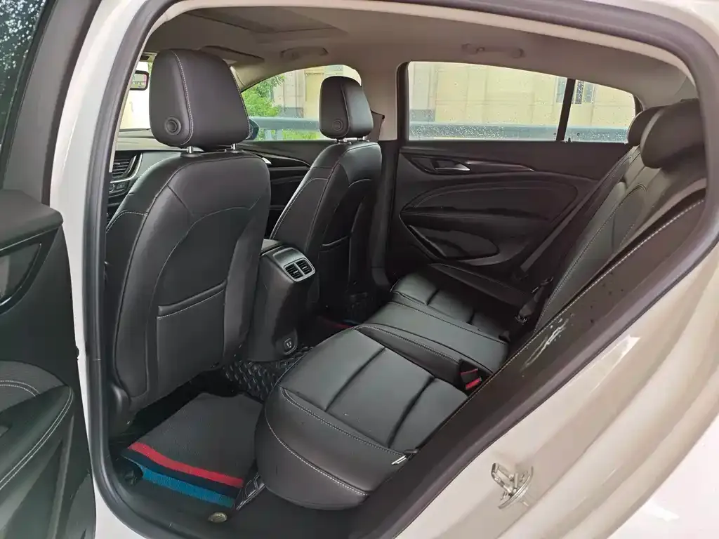 Buick Regal — фото 6