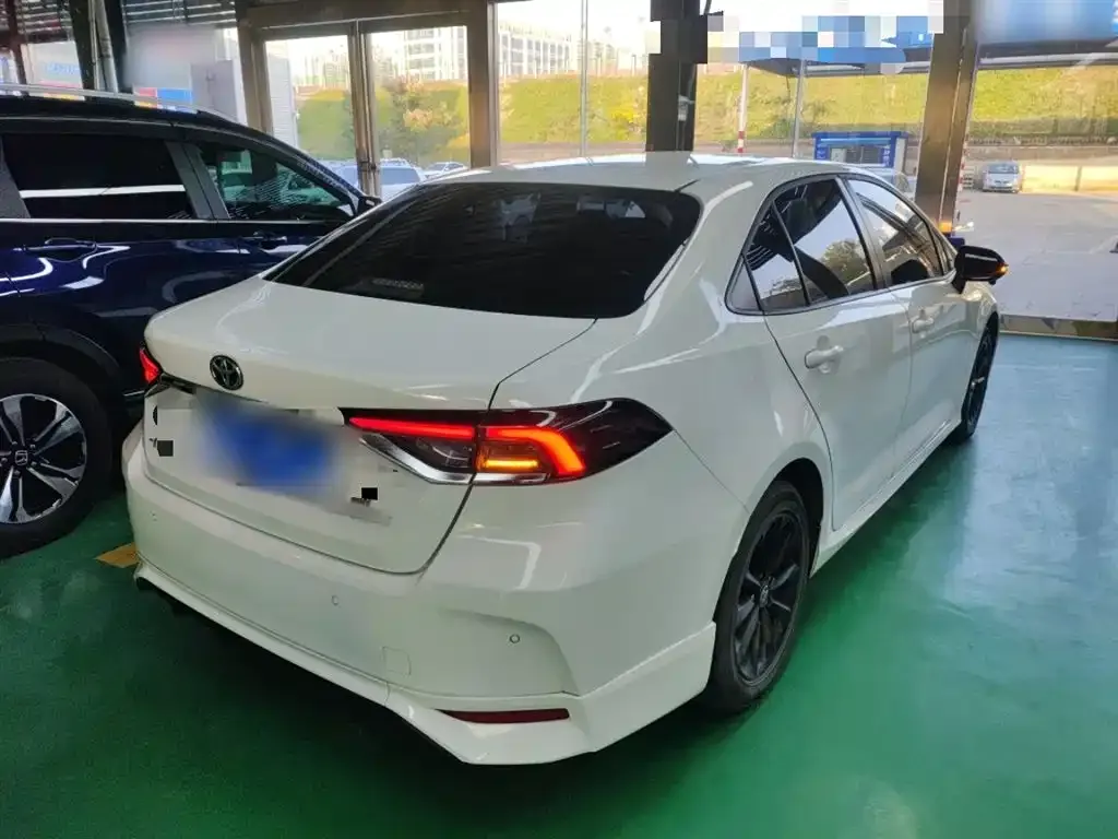 Toyota Corolla 2022 из CN, фото 7