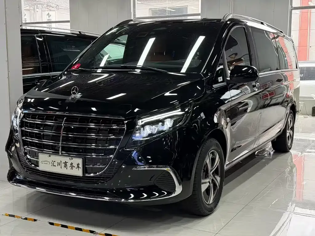 Mercedes-Benz Vito — фото 1