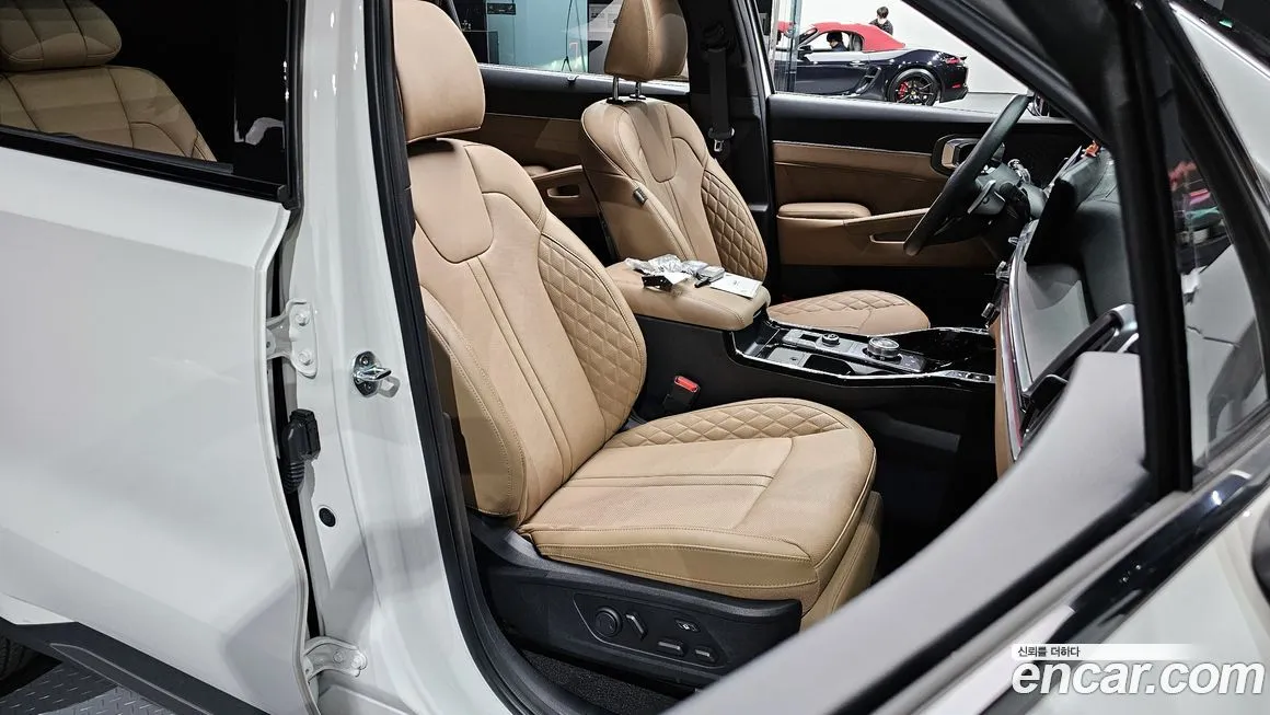 Kia Sorento — фото 10