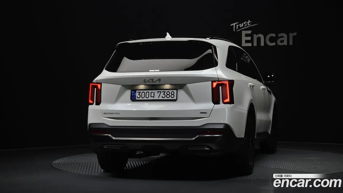 Kia Sorento — фото 4