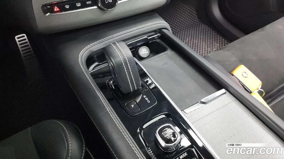 Volvo XC90 2021 из KR, фото 9