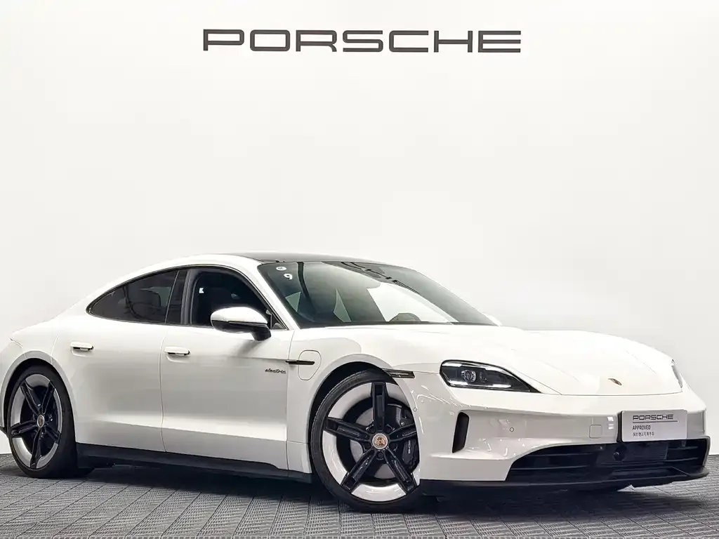 Porsche Taycan — фото 3
