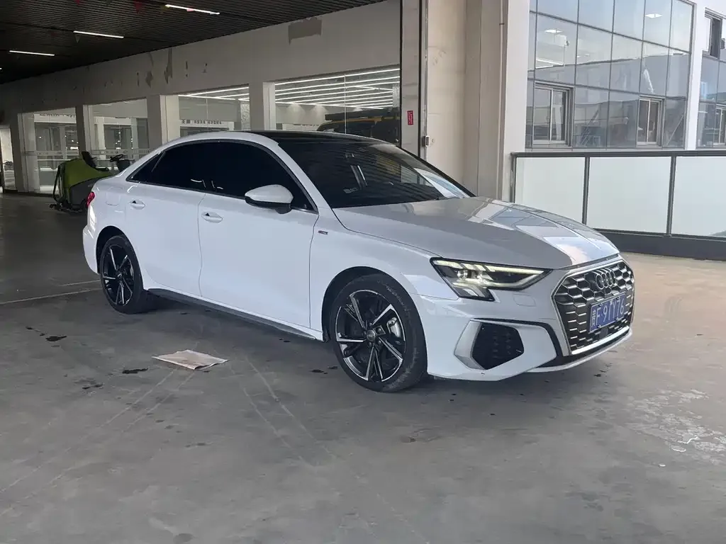 Audi A3 — фото 3