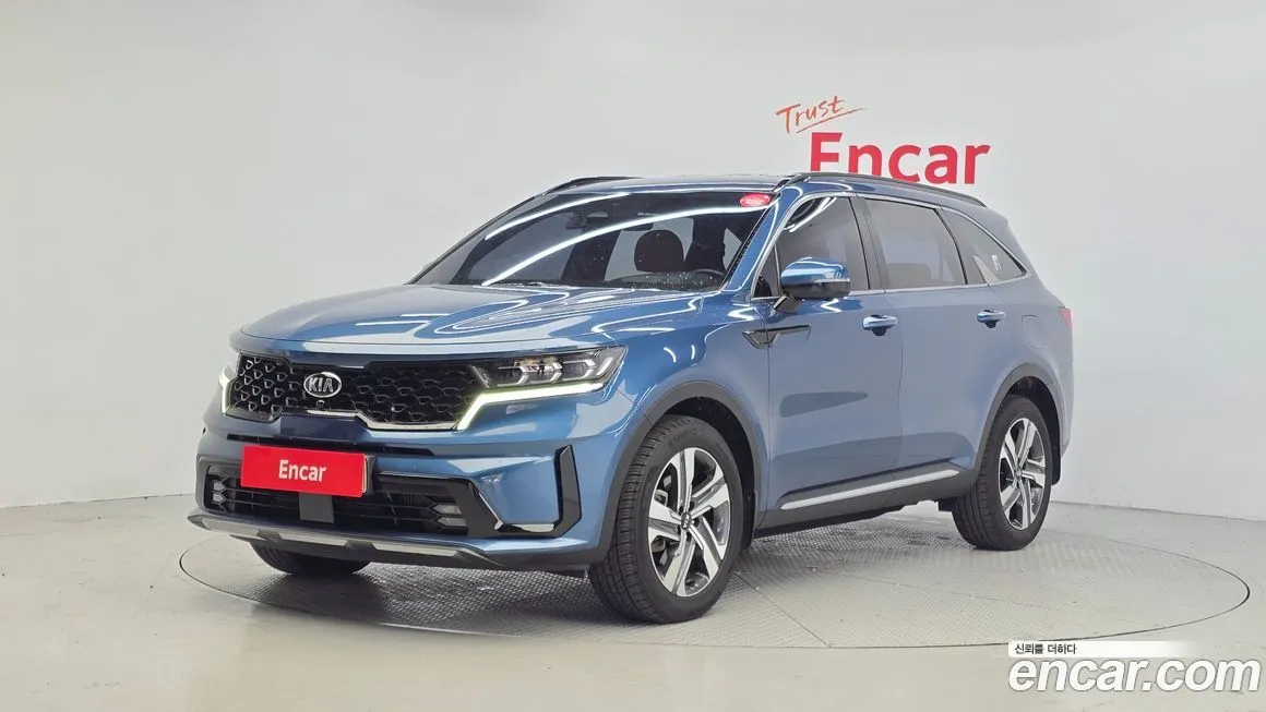 Kia Sorento — фото 1