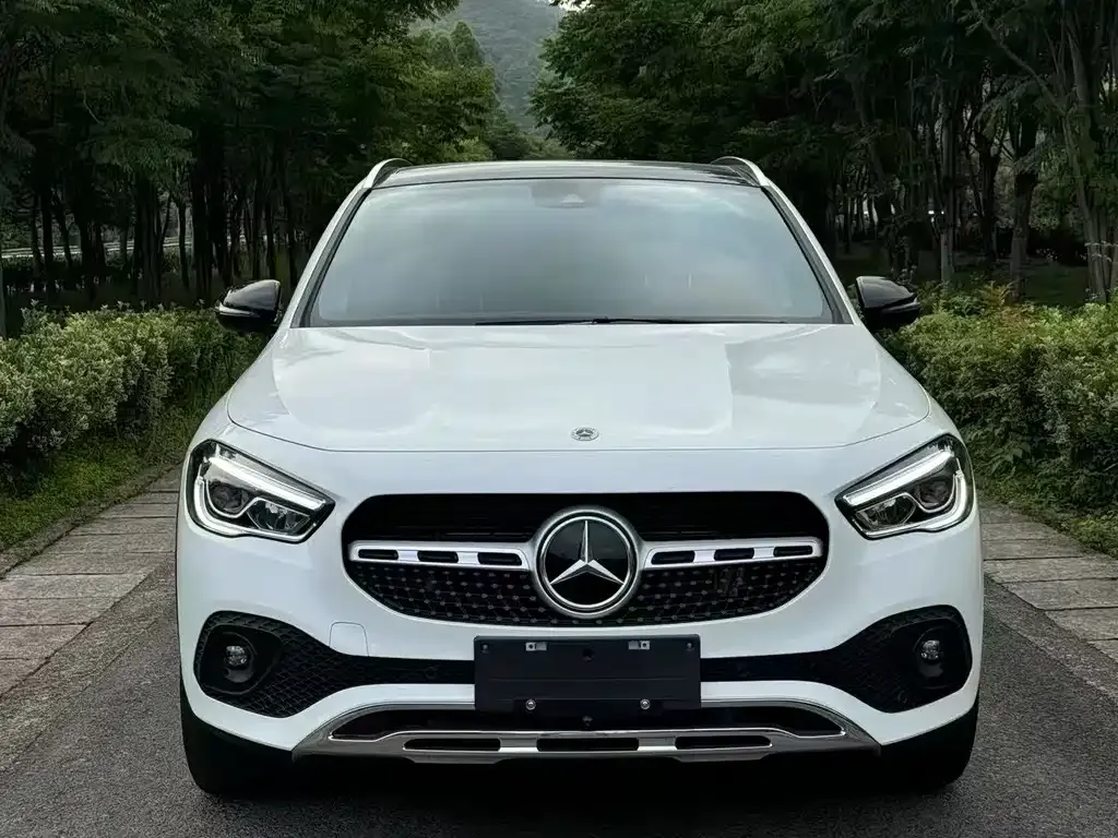 Mercedes-Benz GLA 2023 из CN, фото 2