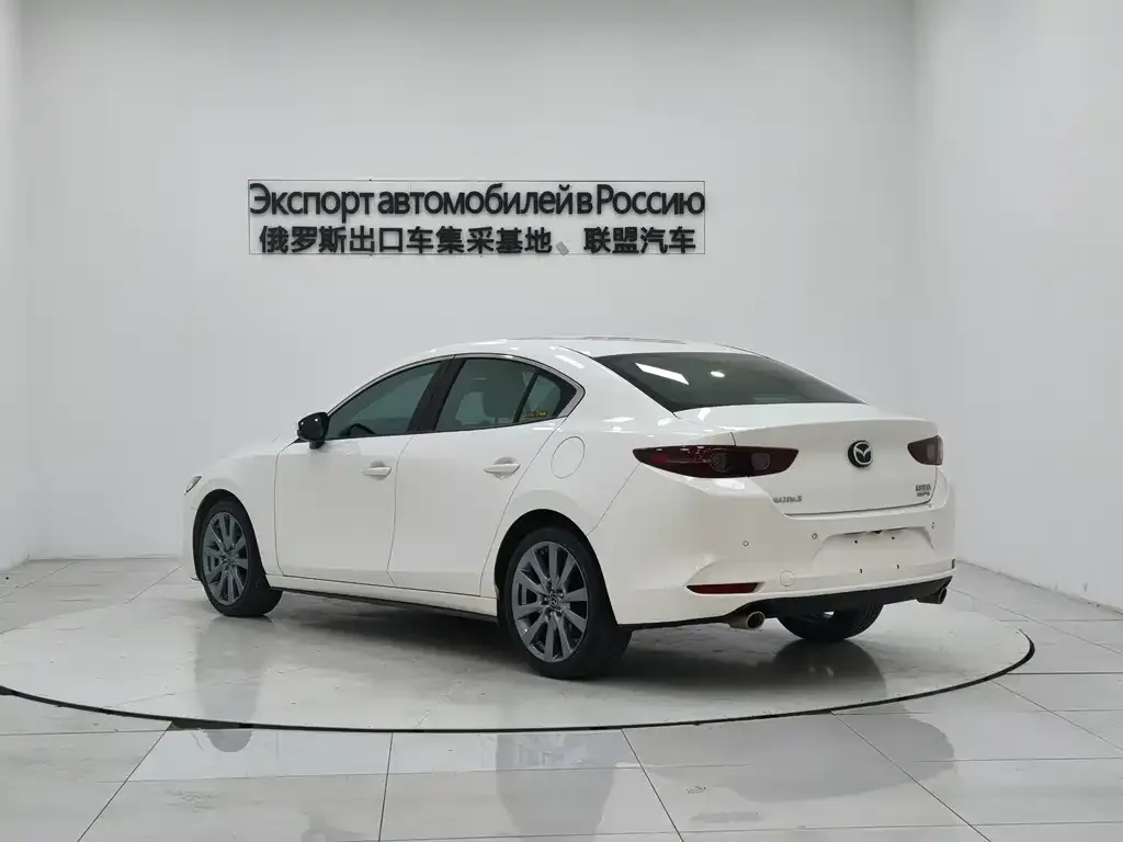 Mazda 3 Axela 2021 из CN, фото 4